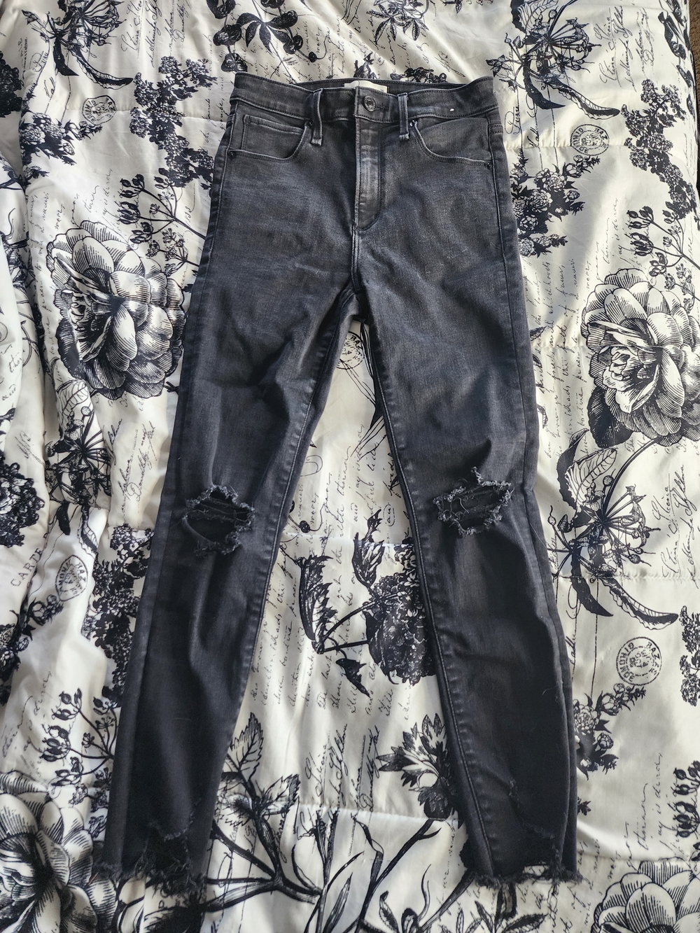 Abercrombie & Fitch Black Distressed High Rise Super Skinny Ankle Jeans
